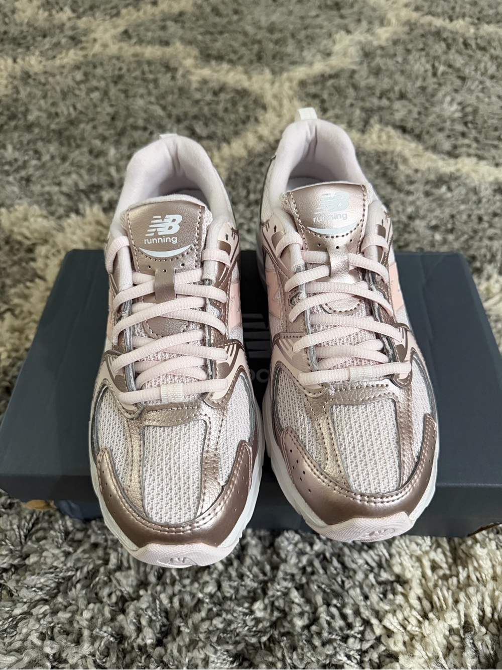 New Balance 530 Pink and Metallic Running Sneakers
